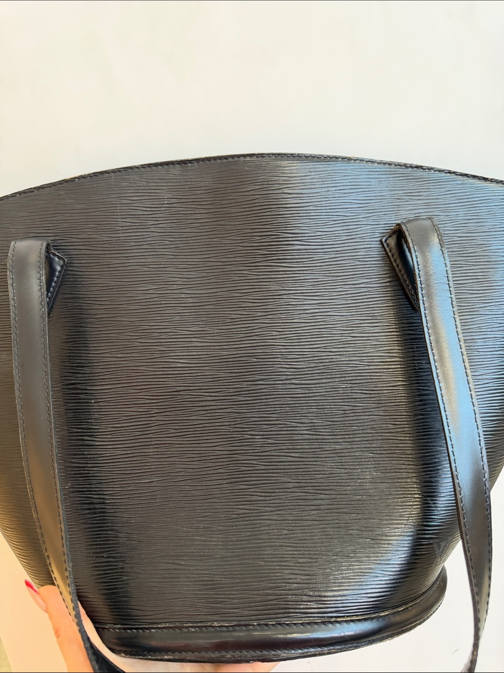 Vicky’s LV deal 351279CP